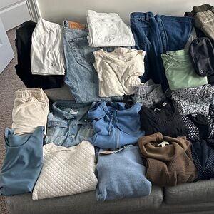 Large Bundle Of Clothing Perfect For Reselling Mostly Women’s Size Small To M